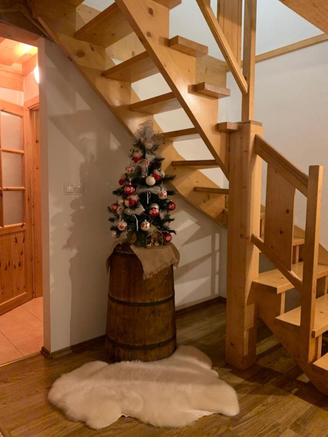 Domcek U Fera Villa ซาซริวา ภายนอก รูปภาพ